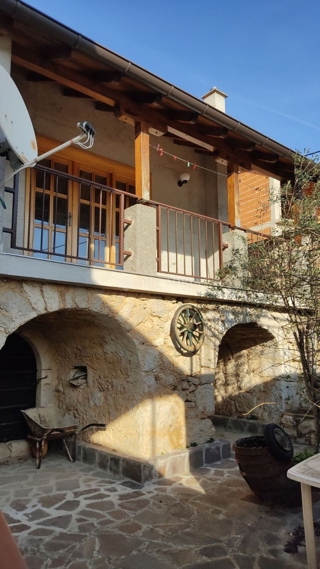 Haus - Verkauf - PRIMORSKO-GORANSKA - VINODOLSKA OPĆINA - TRIBALJ