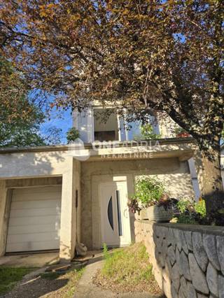 Haus - Verkauf - PRIMORSKO-GORANSKA - CRIKVENICA - DRAMALJ