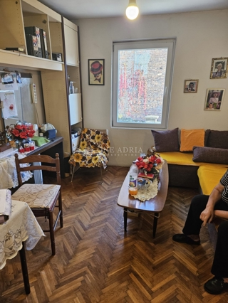 Wohnung - Verkauf - KARLOVAČKA - KARLOVAC - KARLOVAC