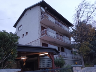 Haus - Verkauf - PRIMORSKO-GORANSKA - KRALJEVICA - KRALJEVICA