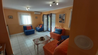 Flat - Sale - PRIMORSKO-GORANSKA - KRK - BAŠKA