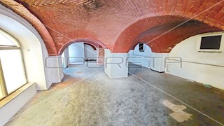 Poslovni prostor - Prodaja - GRAD ZAGREB - ZAGREB - CENTAR