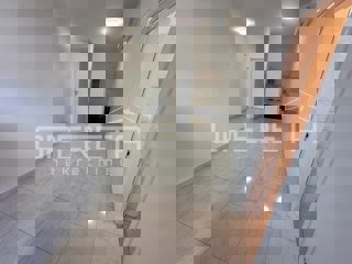 Poslovni prostor - Najam - SPLITSKO-DALMATINSKA - SPLIT - SPLIT