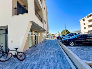 Business premises - Sale - DUBROVAČKO-NERETVANSKA - OPUZEN - OPUZEN