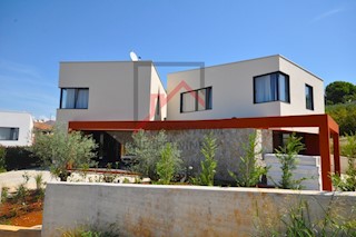 Haus - Verkauf - ISTARSKA - POREČ - POREČ