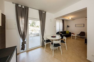 Flat - Sale - SPLITSKO-DALMATINSKA - JELSA - VRBOSKA