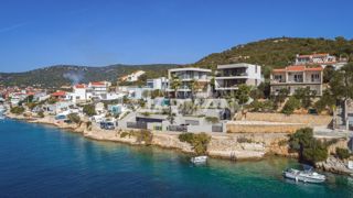 Grundstück - Verkauf - SPLITSKO-DALMATINSKA - MARINA - VINIŠĆE