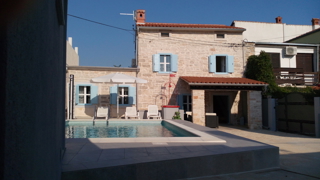 Haus - Verkauf - ISTARSKA - MARČANA - KRNICA