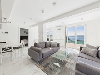 Kuća - Prodaja - PRIMORSKO-GORANSKA - CRIKVENICA - CRIKVENICA