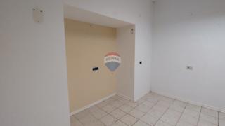 Business premises - Rent - PRIMORSKO-GORANSKA - RIJEKA - BULEVARD