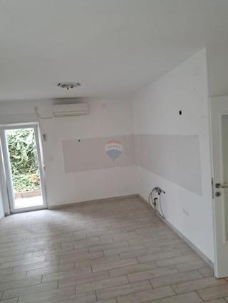 Flat - Sale - PRIMORSKO-GORANSKA - RIJEKA - RIJEKA