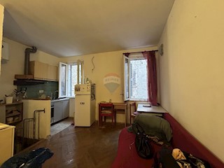 Wohnung - Miete - ISTARSKA - ROVINJ - ROVINJ