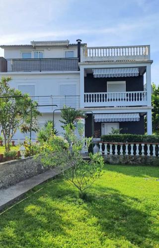 Kuća - Prodaja - PRIMORSKO-GORANSKA - RAB - KAMPOR