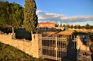 Haus - Verkauf - ISTARSKA - KANFANAR - KANFANAR