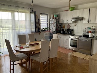 Wohnung - Verkauf - PRIMORSKO-GORANSKA - ČAVLE - CERNIK