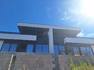 Haus - Verkauf - PRIMORSKO-GORANSKA - KRALJEVICA - ŠMRIKA