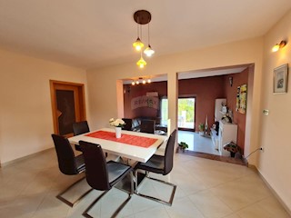 House - Sale - PRIMORSKO-GORANSKA - OPATIJA - VEPRINAC