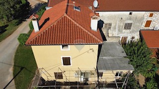 Haus - Verkauf - ISTARSKA - BRTONIGLA - BRTONIGLA