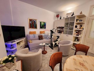 Wohnung - Verkauf - PRIMORSKO-GORANSKA - OPATIJA - OPATIJA