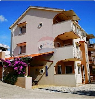 House - Sale - LIČKO-SENJSKA - NOVALJA - STARA NOVALJA