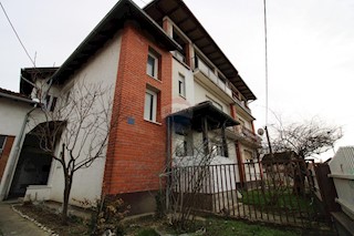 Kuća - Prodaja - SISAČKO-MOSLAVAČKA - PETRINJA - PETRINJA