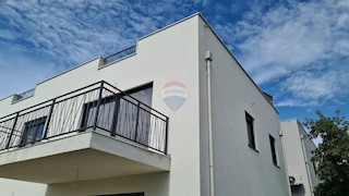 Wohnung - Verkauf - ISTARSKA - TAR-VABRIGA - VABRIGA