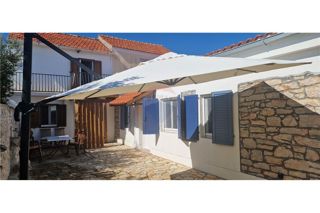 House - Sale - ZADARSKA - UGLJAN - UGLJAN
