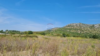 Zemljište - Prodaja - ŠIBENSKO-KNINSKA - ŠIBENIK - ŠIBENIK