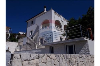 Haus - Verkauf - ŠIBENSKO-KNINSKA - ROGOZNICA - ROGOZNICA