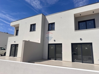 House - Sale - ŠIBENSKO-KNINSKA - VODICE - VODICE