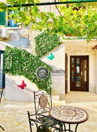 Haus - Verkauf - SPLITSKO-DALMATINSKA - SPLIT - SPLIT
