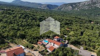 Kuća - Prodaja - PRIMORSKO-GORANSKA - VINODOLSKA OPĆINA - GRIŽANE