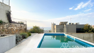 Wohnung - Verkauf - PRIMORSKO-GORANSKA - CRIKVENICA - CRIKVENICA