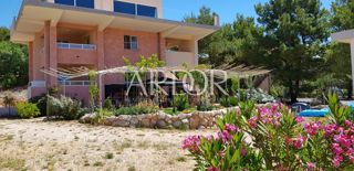House - Sale - PRIMORSKO-GORANSKA - RAB - BARBAT NA RABU