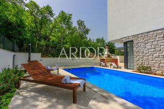 House - Sale - PRIMORSKO-GORANSKA - VINODOLSKA OPĆINA - GRIŽANE