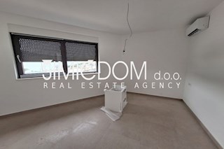 Flat - Sale - SPLITSKO-DALMATINSKA - MARINA - POLJICA