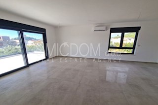 Flat - Sale - ŠIBENSKO-KNINSKA - TRIBUNJ - TRIBUNJ