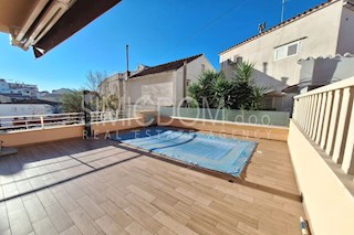 Wohnung - Verkauf - SPLITSKO-DALMATINSKA - MAKARSKA - MAKARSKA