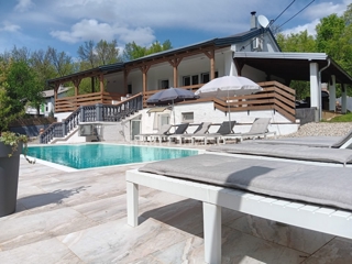 Haus - Verkauf - PRIMORSKO-GORANSKA - CRIKVENICA - CRIKVENICA