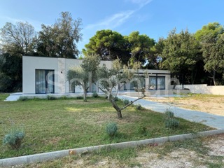 Haus - Verkauf - ISTARSKA - ROVINJ - ROVINJ