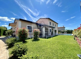 Haus - Verkauf - ISTARSKA - NOVIGRAD - DAJLA