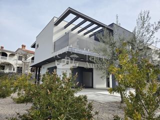 Haus - Verkauf - PRIMORSKO-GORANSKA - KRK - KRK