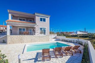 Kuća - Prodaja - PRIMORSKO-GORANSKA - KRK - KRK