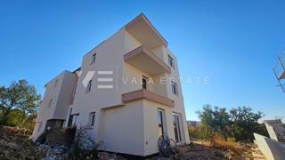 Wohnung - Verkauf - PRIMORSKO-GORANSKA - KRK - NJIVICE