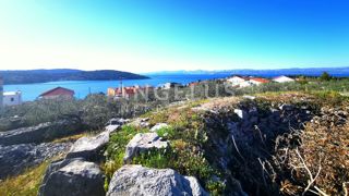 Land - Sale - SPLITSKO-DALMATINSKA - ŠOLTA - NEČUJAM