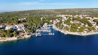Zemljište - Prodaja - SPLITSKO-DALMATINSKA - BRAČ - MILNA