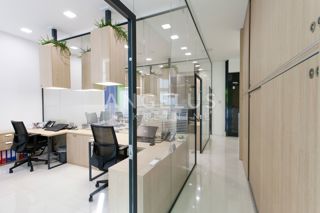 Poslovni prostor - Najam - SPLITSKO-DALMATINSKA - SPLIT - LOVRET