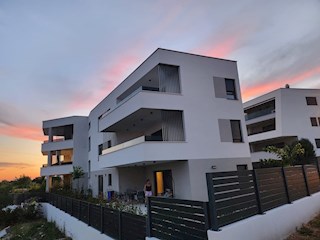 Wohnung - Verkauf - ŠIBENSKO-KNINSKA - VODICE - VODICE