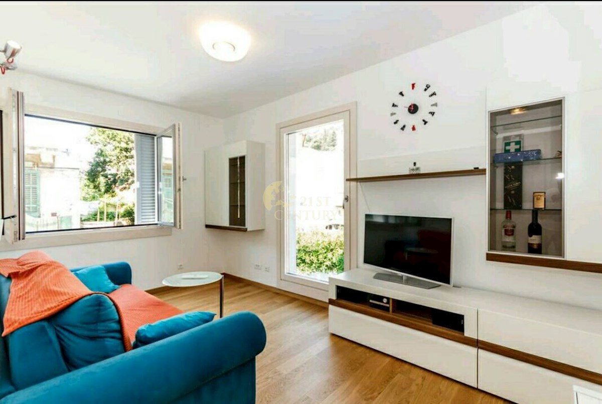 Appartamento SPLIT, 1.100 €