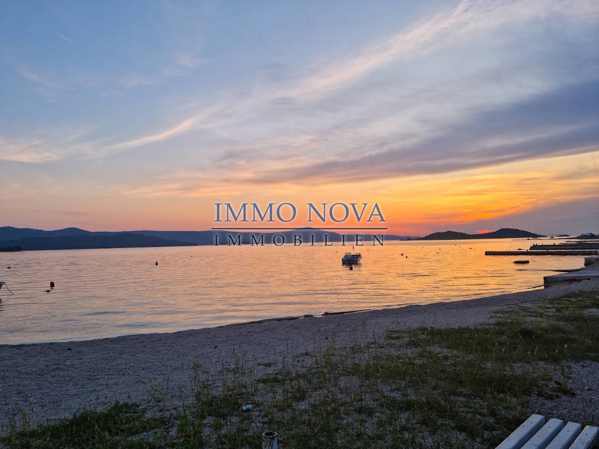 BIOGRAD NA MORU